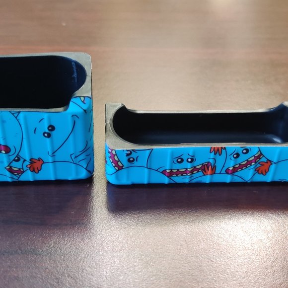 Mr. Meeseeks Airpods Pro Case - Picture 7 of 9